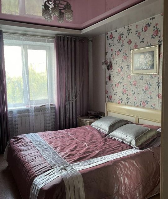 Сдаётся 2-комнатная квартира, 65 м²