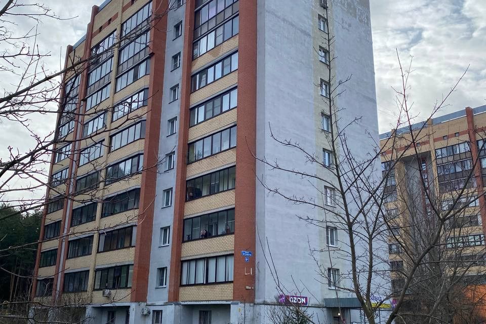 Продаётся 2-комнатная квартира, 53.6 м²