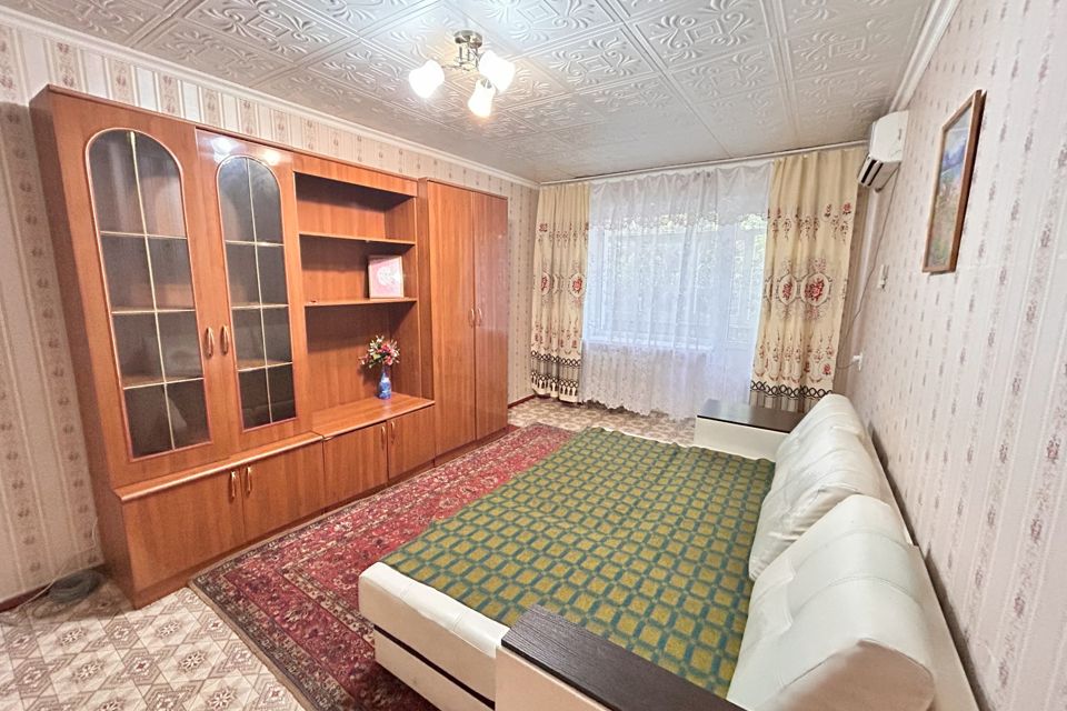Продаётся 1-комнатная квартира, 32 м²