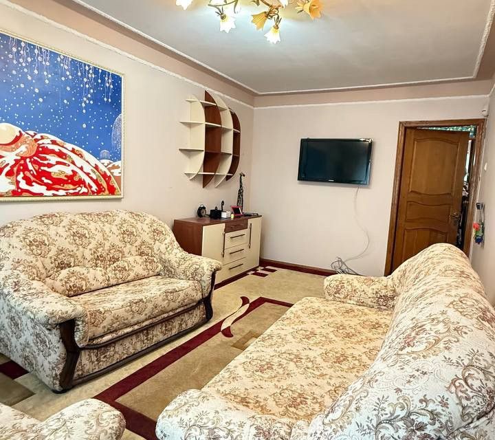 Продаётся 2-комнатная квартира, 42 м²