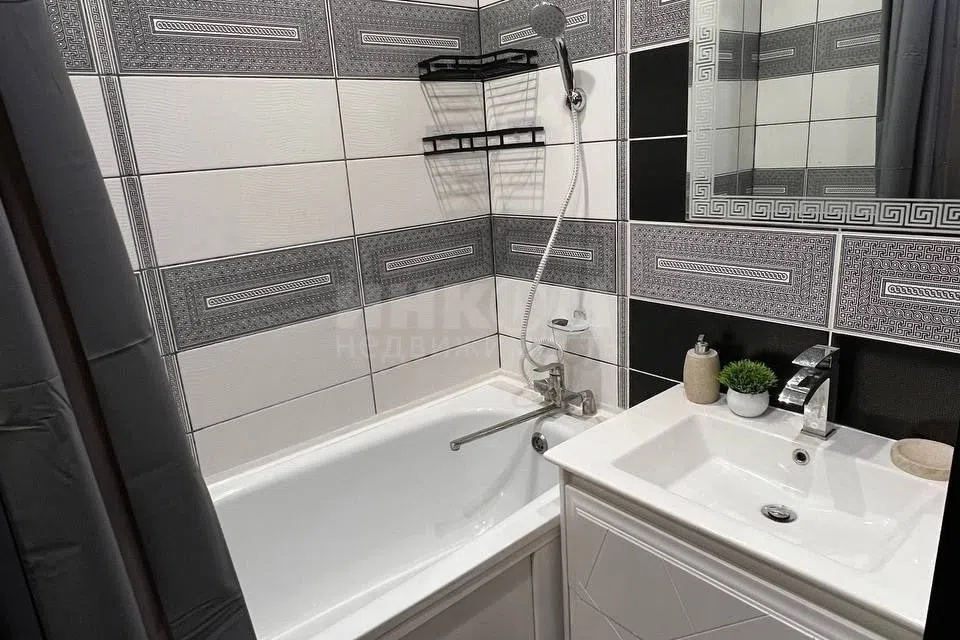 Продаётся 2-комнатная квартира, 53 м²