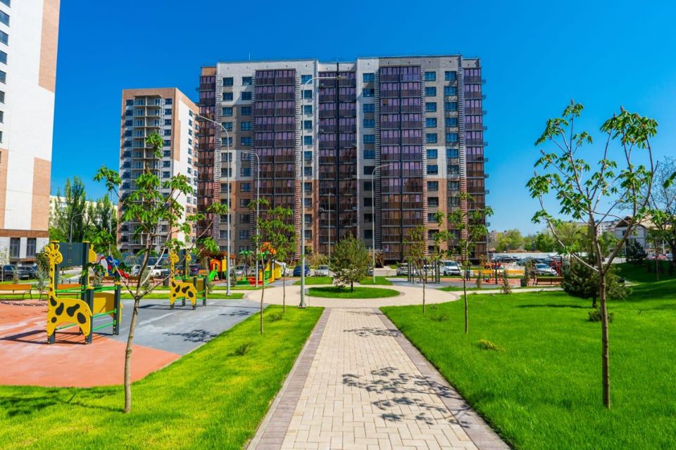 Продаётся 2-комнатная квартира, 56 м²