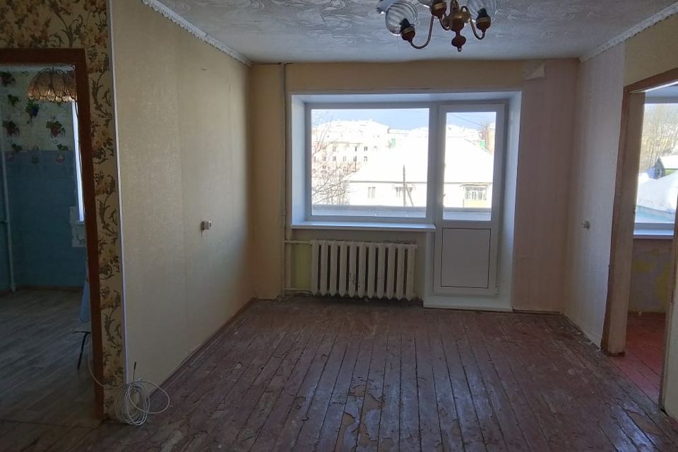 Продаётся 3-комнатная квартира, 57 м²