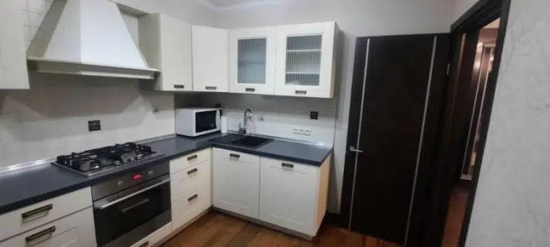 Продаётся 3-комнатная квартира, 70 м²