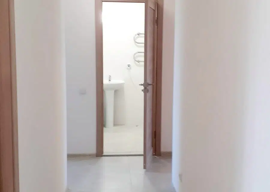 Продаётся 3-комнатная квартира, 77 м²