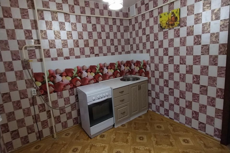 Продаётся 1-комнатная квартира, 38 м²