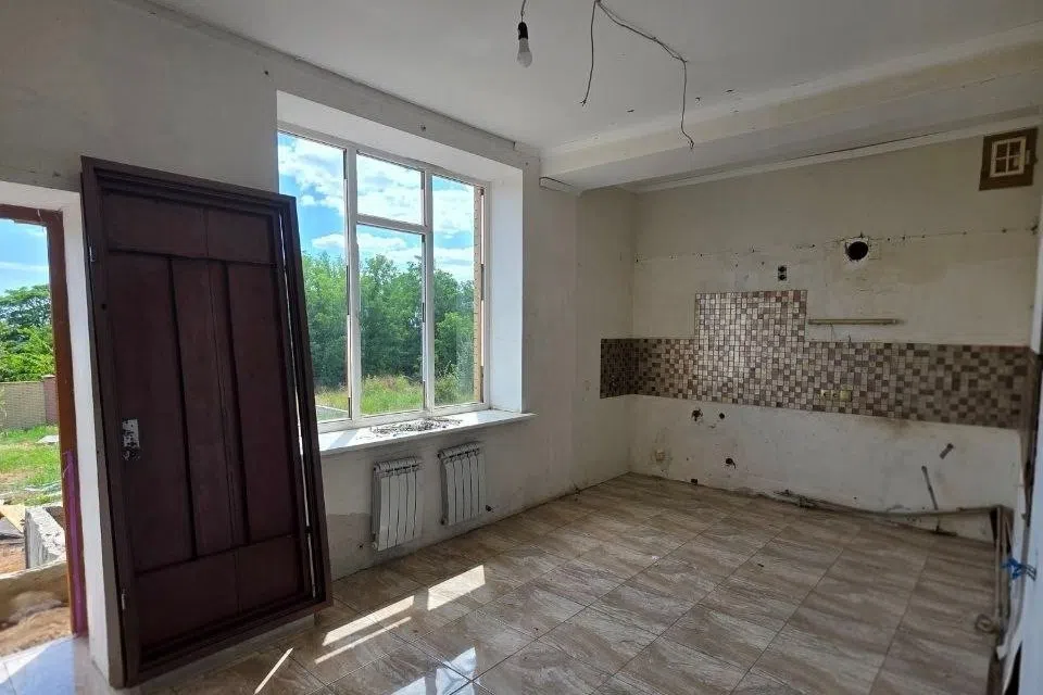 Продаётся 3-этажный дом, 184.3 м²