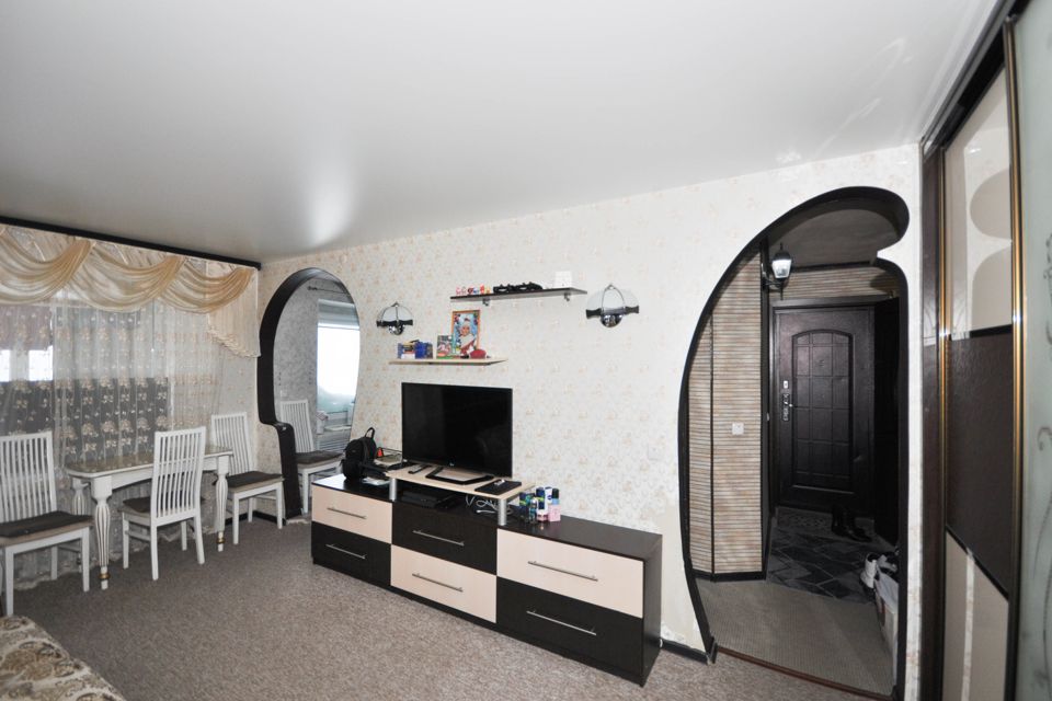 Продаётся 3-комнатная квартира, 43 м²