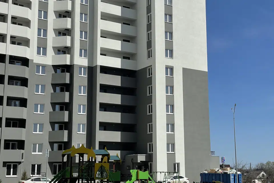 Продаётся 3-комнатная квартира, 75.7 м²