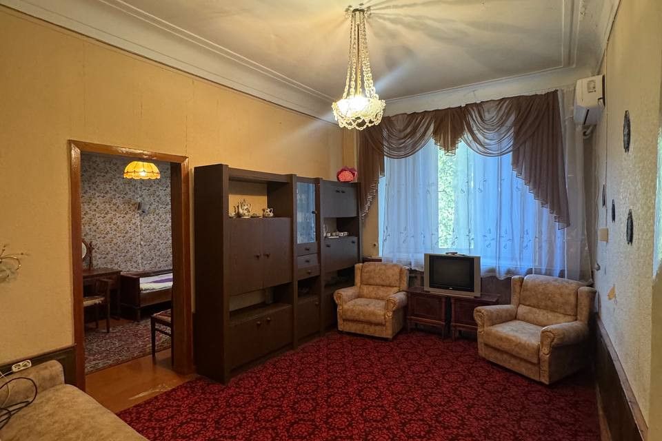 Продаётся 2-комнатная квартира, 47.6 м²