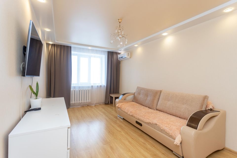 Продаётся 1-комнатная квартира, 42.9 м²
