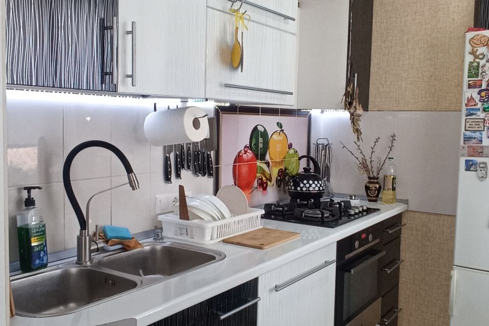 Продаётся 2-комнатная квартира, 48.4 м²