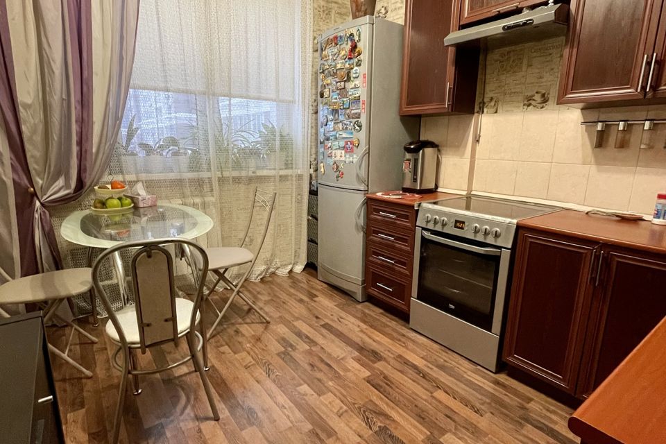 Продаётся 2-комнатная квартира, 54.5 м²