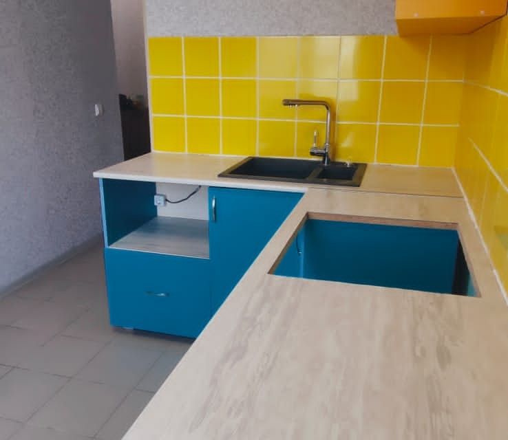 Продаётся 3-комнатная квартира, 65.2 м²