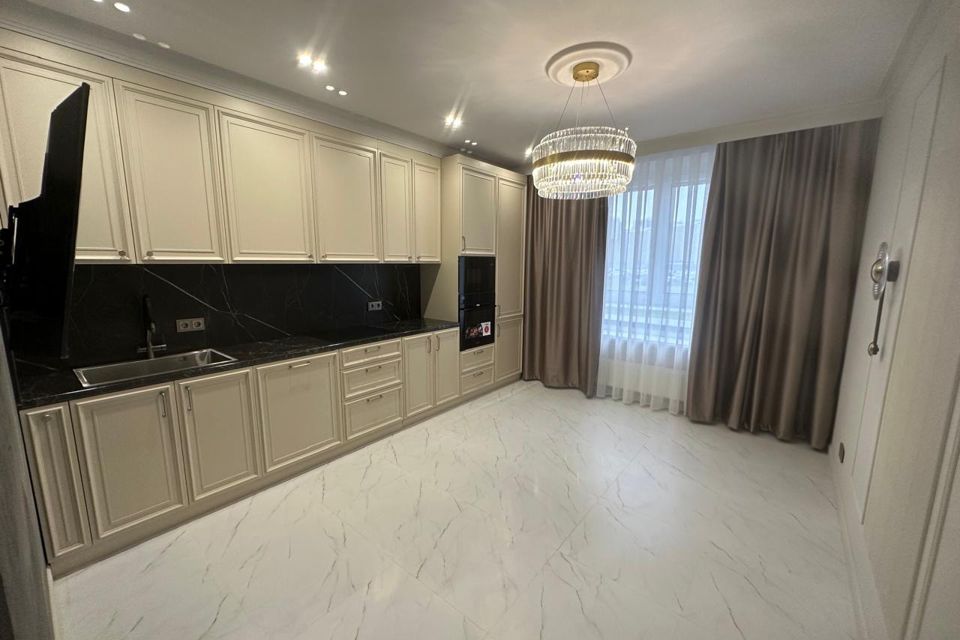 Продаётся 3-комнатная квартира, 72.7 м²