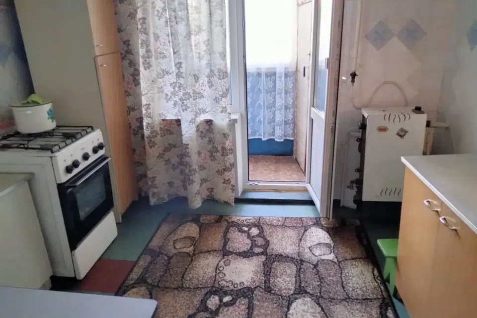 Продаётся 3-комнатная квартира, 70 м²
