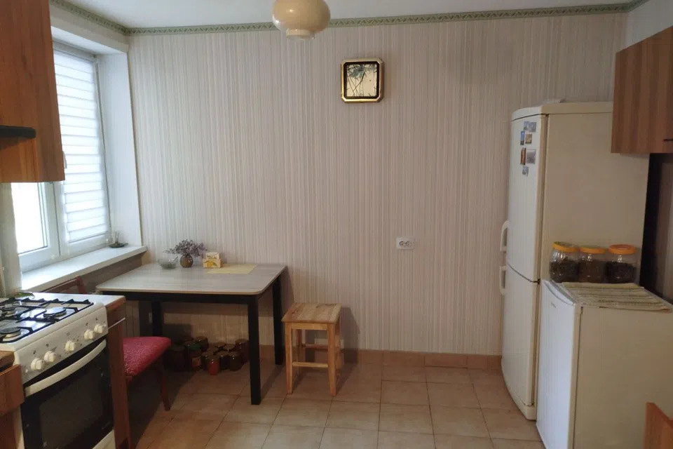 Продаётся 2-комнатная квартира, 55.8 м²