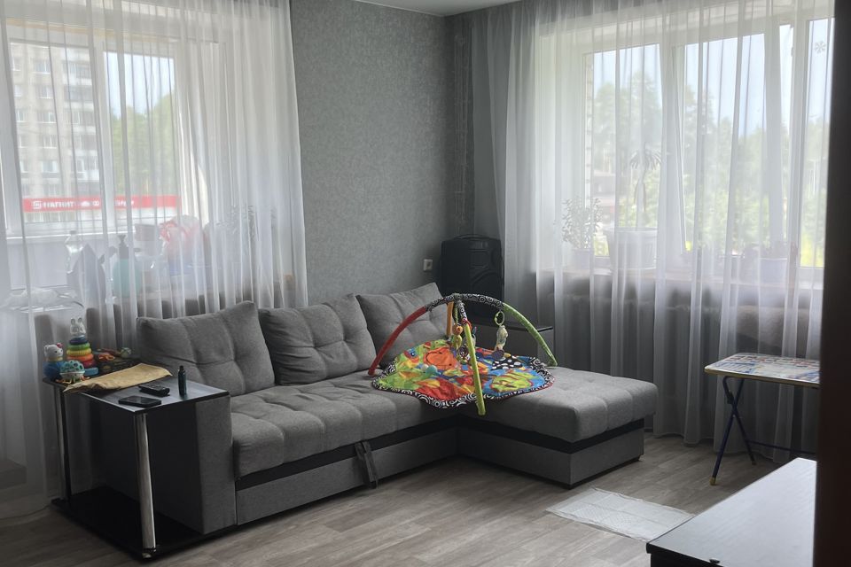 Продаётся 3-комнатная квартира, 59.5 м²