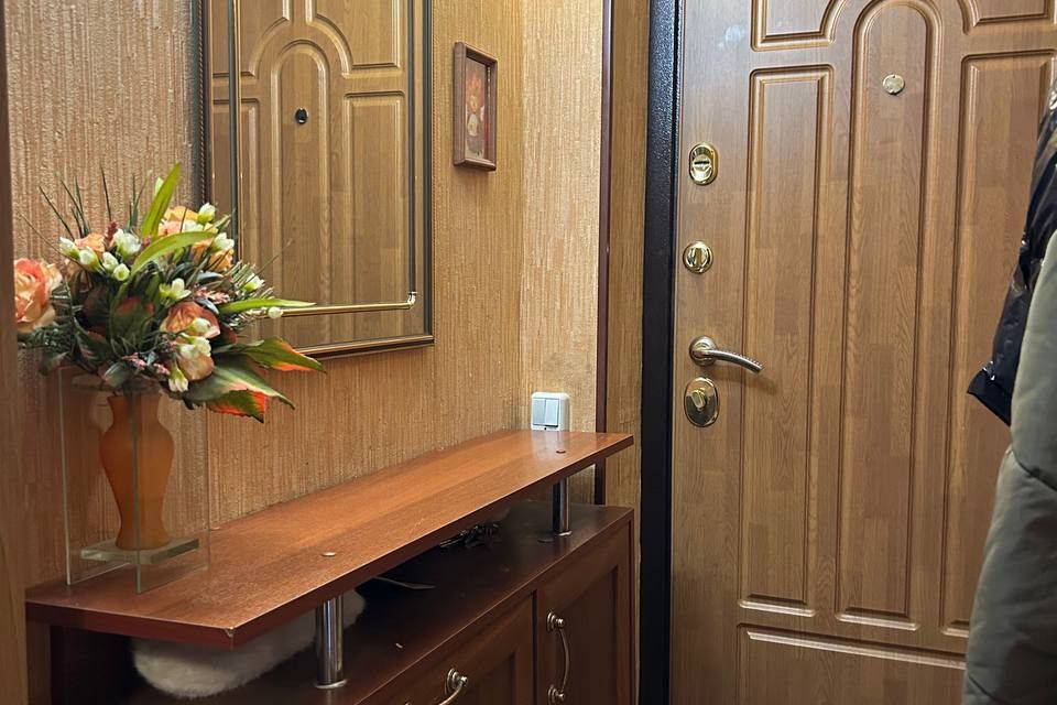 Продаётся 4-комнатная квартира, 73 м²