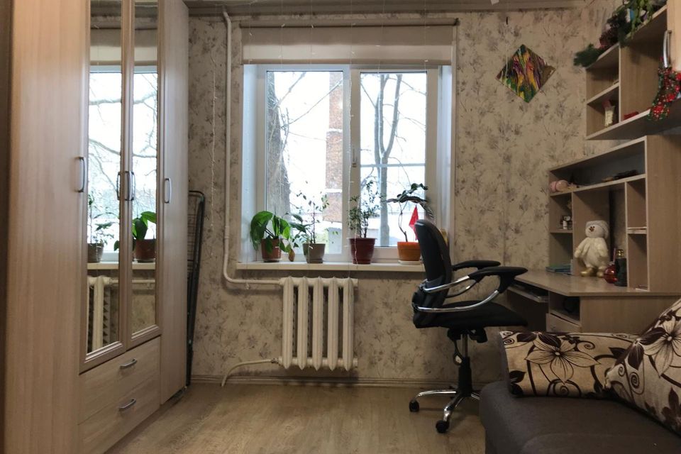 Продаётся 2-комнатная квартира, 49.8 м²