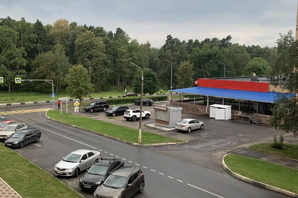 Продаётся 3-комнатная квартира, 92.6 м²