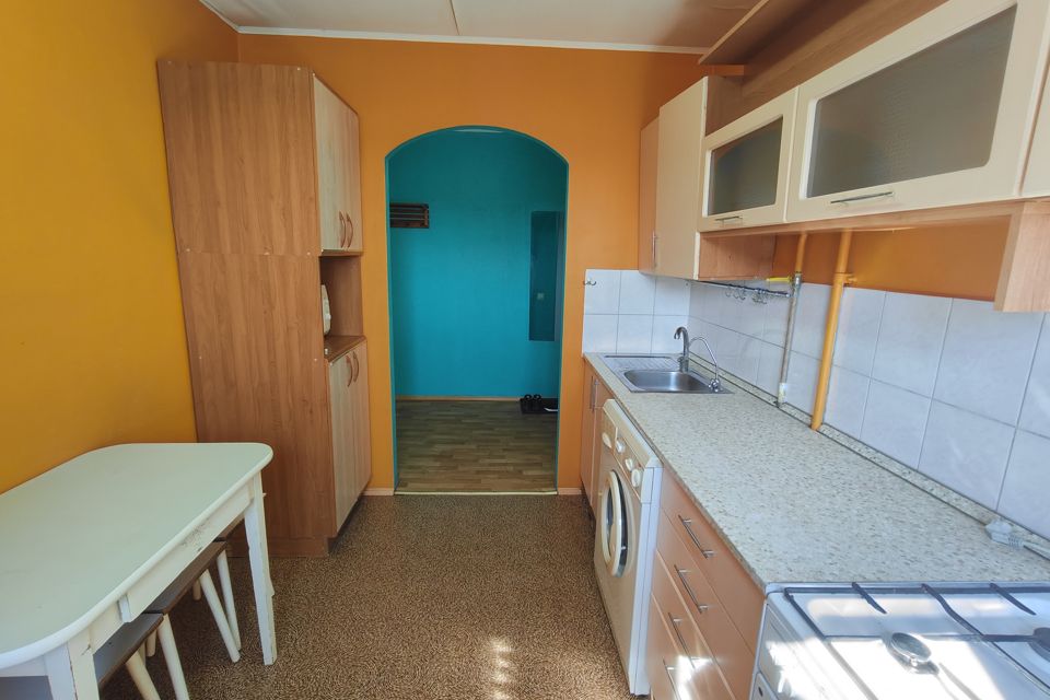 Продаётся 3-комнатная квартира, 58 м²