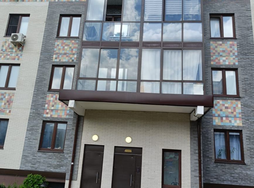 Продаётся 3-комнатная квартира, 77 м²