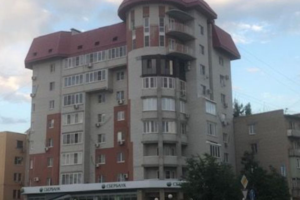 Продаётся 2-комнатная квартира, 67.7 м²