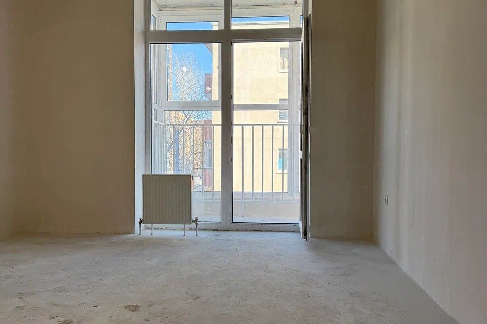 Продаётся 2-комнатная квартира, 56 м²