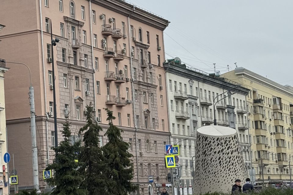 Продаётся 2-комнатная квартира, 64.5 м²