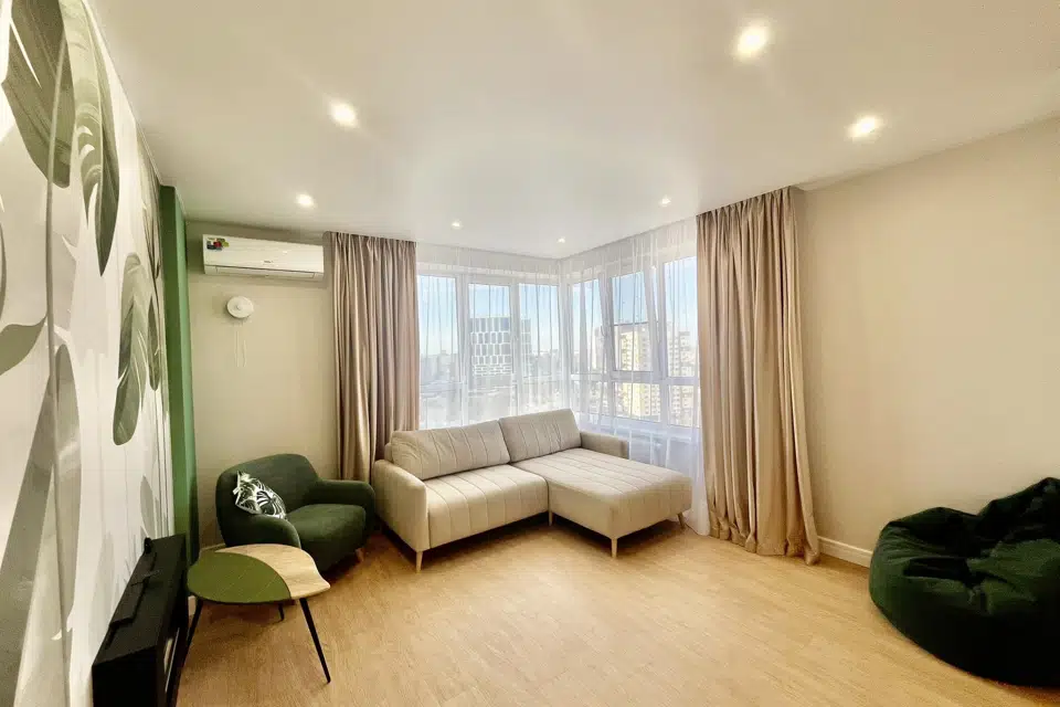 Продаётся 2-комнатная квартира, 56 м²