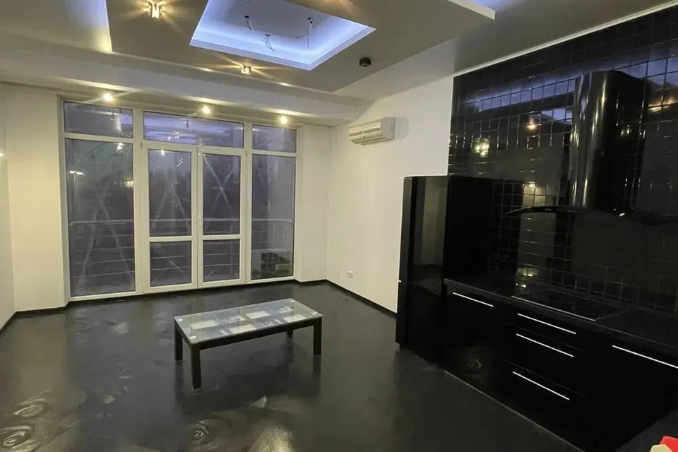 Продаётся 2-комнатная квартира, 65.9 м²