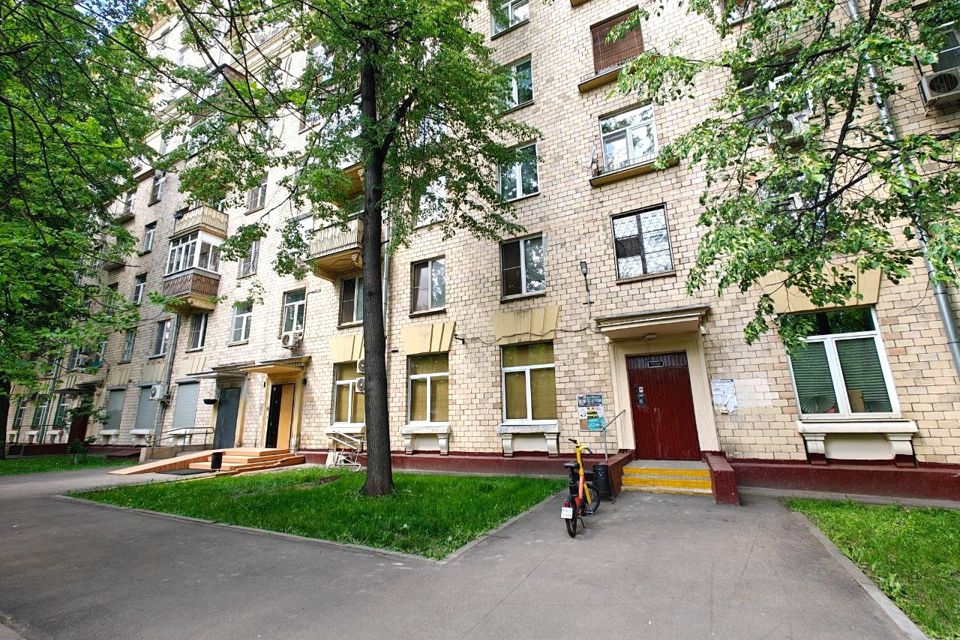 Продаётся комната в 2-комн. квартире, 17 м²