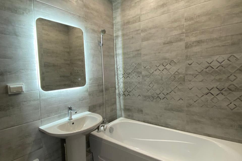 Продаётся 2-комнатная квартира, 62.4 м²