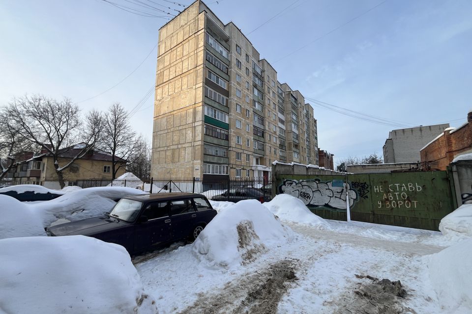 Продаётся 3-комнатная квартира, 62.1 м²