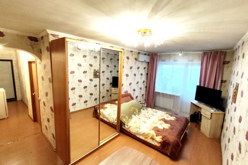 Продаётся 3-комнатная квартира, 57.5 м²
