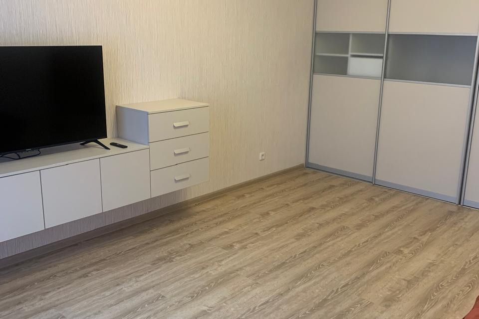 Сдаётся 1-комнатная квартира, 44 м²