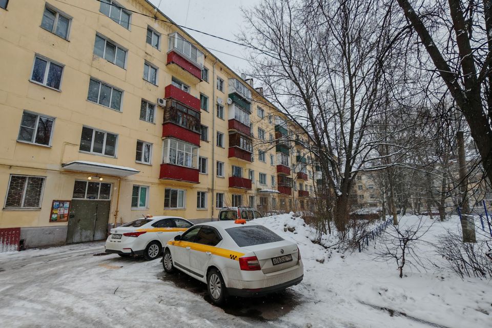 Продаётся 3-комнатная квартира, 56 м²