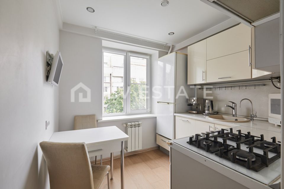 Продаётся 2-комнатная квартира, 42.6 м²