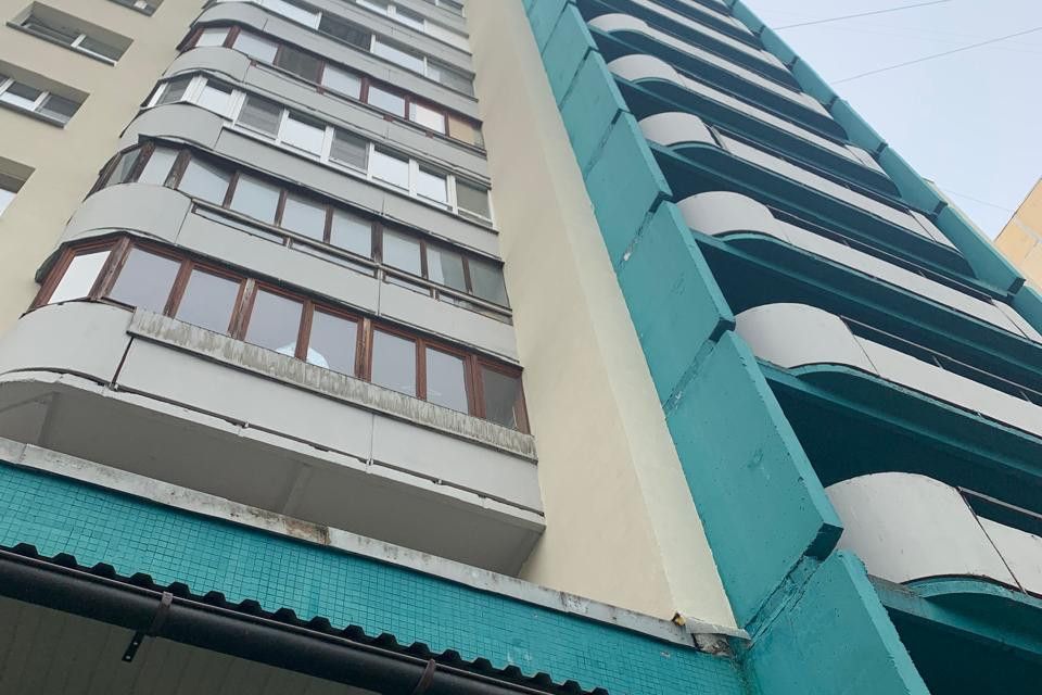 Продаётся 2-комнатная квартира, 55.5 м²