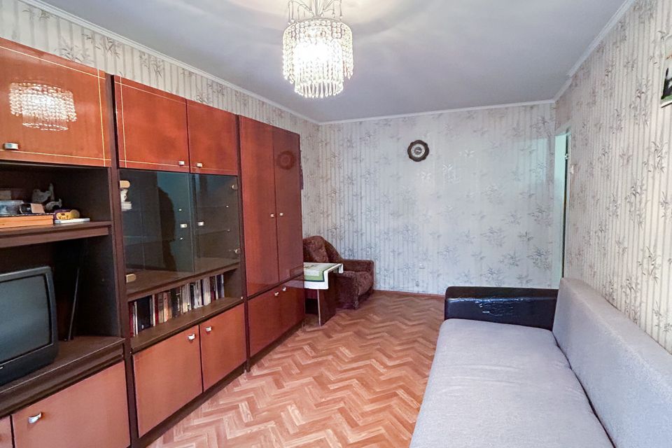 Продаётся 2-комнатная квартира, 42.6 м²