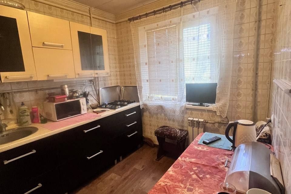 Продаётся 3-комнатная квартира, 60 м²