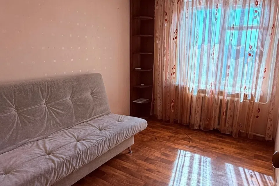 Продаётся 4-комнатная квартира, 80 м²
