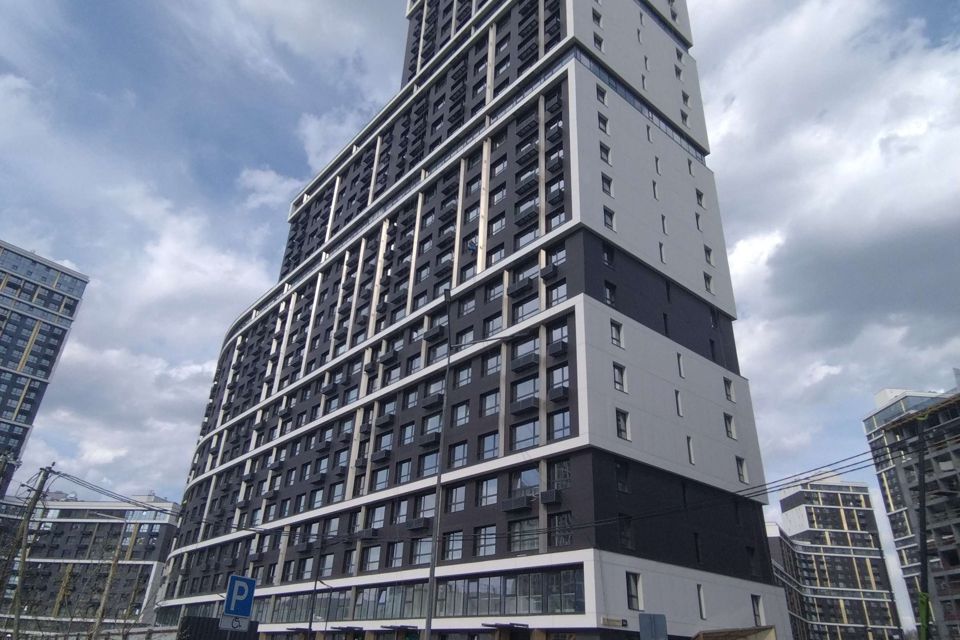 Продаётся 1-комнатная квартира, 47 м²