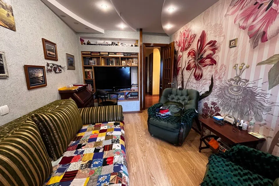 Продаётся 3-комнатная квартира, 65 м²