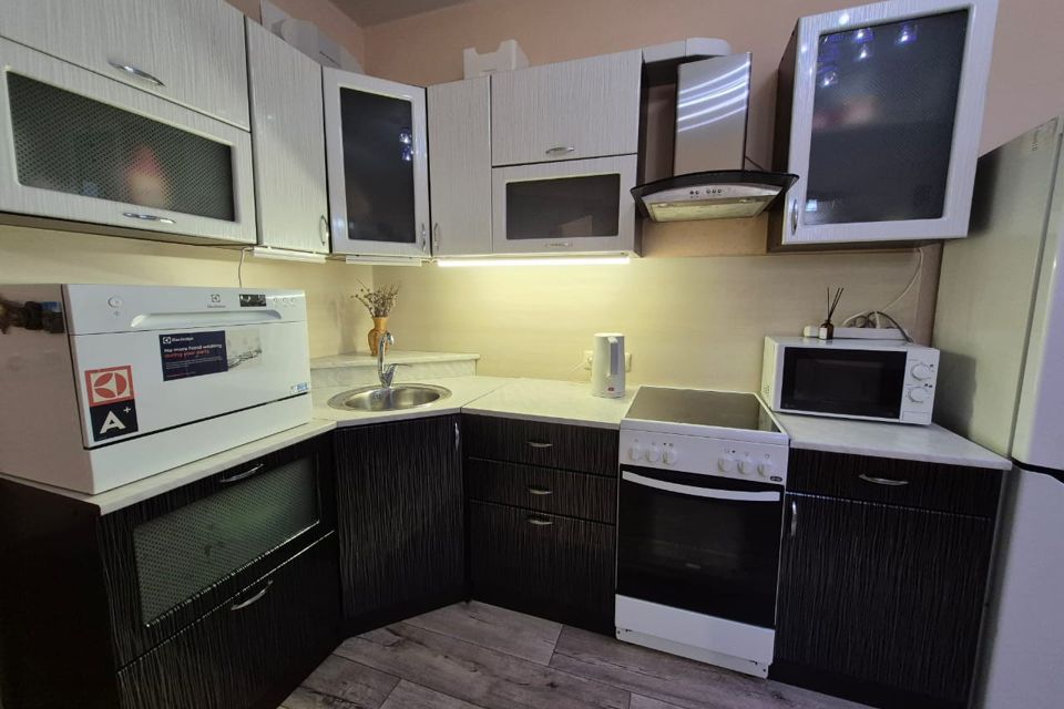 Продаётся 1-комнатная квартира, 51 м²
