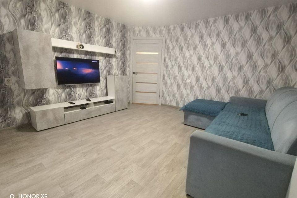 Продаётся 3-комнатная квартира, 58.2 м²