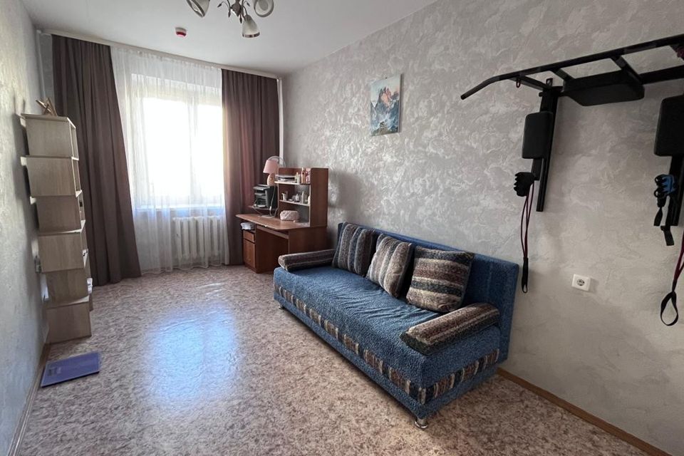 Продаётся 3-комнатная квартира, 76.7 м²
