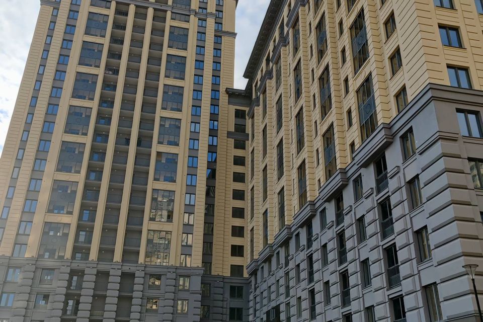 Продаётся 2-комнатная квартира, 63.4 м²