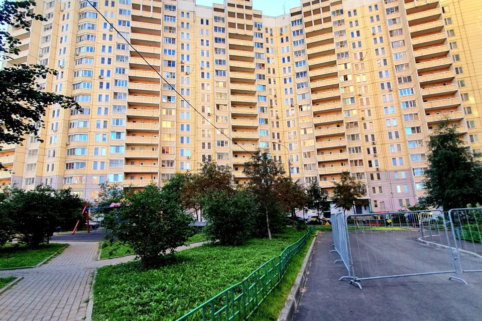 Продаётся 1-комнатная квартира, 38 м²